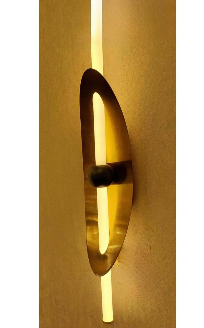 Big Shell Wall Light Main image