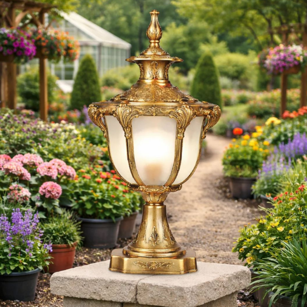 Outdoor Gate Light